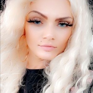 Meet your Posher, Ivory